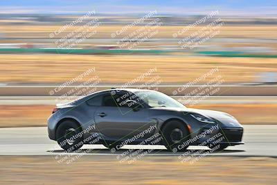 media/Dec-28-2024-Extreme Speed (Sat) [[dd5bc3b342]]/Red Group/Session 3 (Turns 11 and 12)/